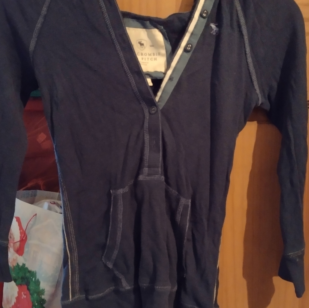 A&F pullover